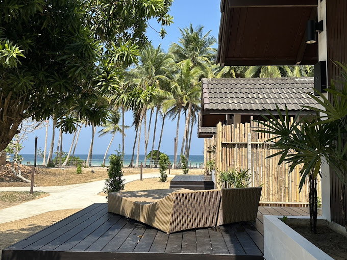 Chumphon Cabana Resort & Diving Center